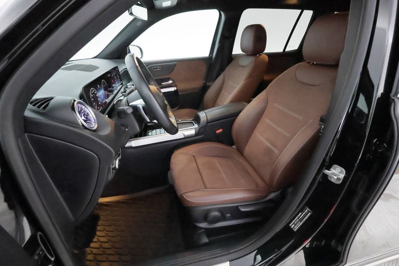 Mercedes GLB220 bild 13