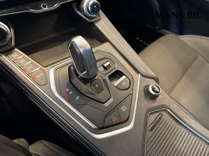 Lynk & Co 01 bild 12
