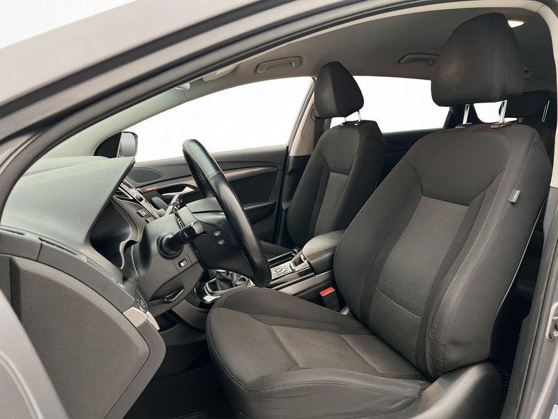 Hyundai i40 bild 12