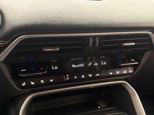 Mazda CX-60 bild 25