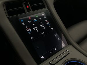 Porsche Taycan bild 27