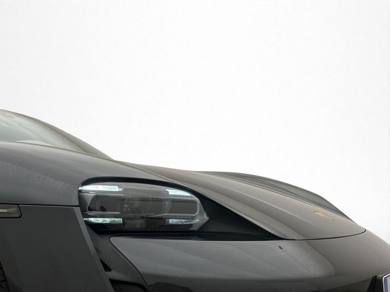 Porsche Taycan bild 12