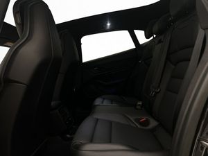 Porsche Taycan bild 21