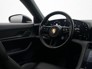 Porsche Taycan bild 18