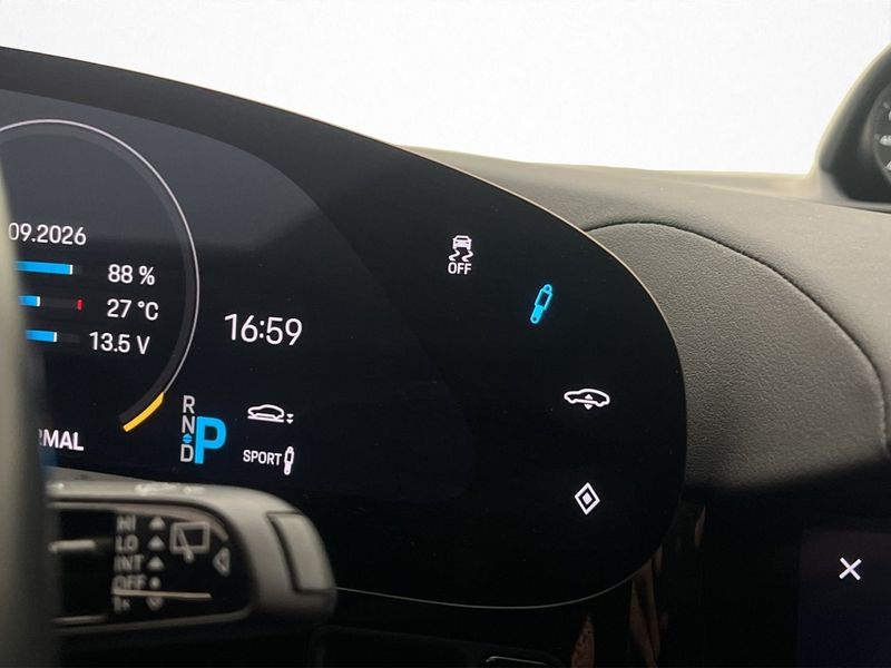 Porsche Taycan bild 26