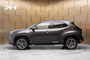 Toyota Yaris Cross bild 2