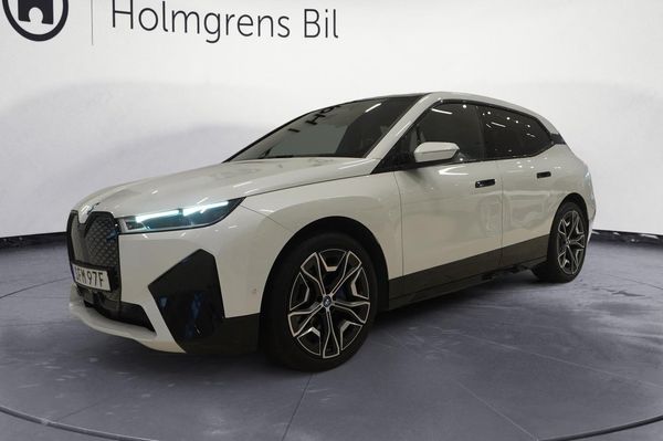 BMW iX xDrive50 xDrive 50 Sportpaket Innovation Exclusive Comf - 2023