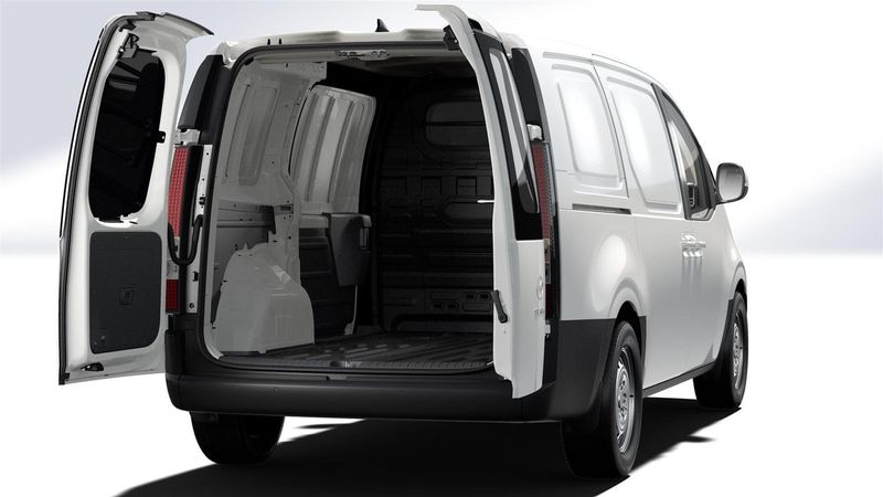 Hyundai Staria bild 7
