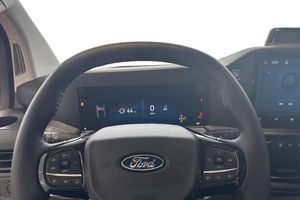 Ford Custom bild 8