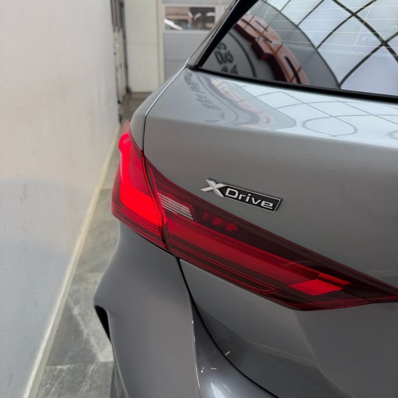 BMW 120 bild 7