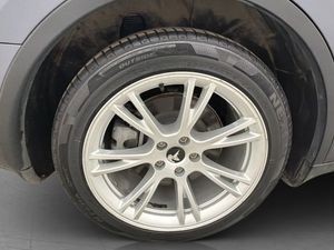 Tesla Model Y bild 34