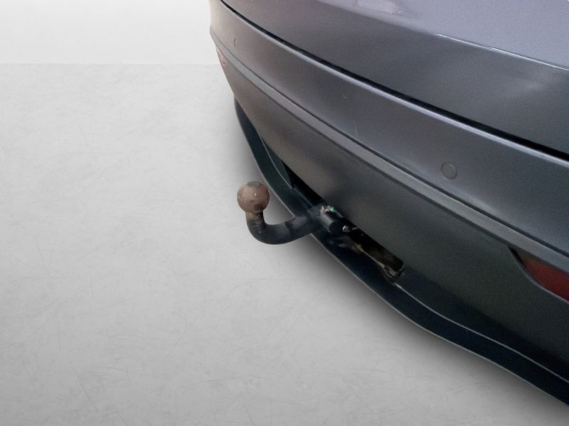 Tesla Model Y bild 10