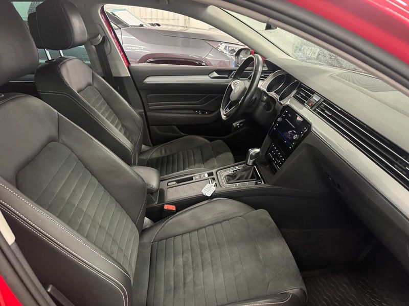Volkswagen Passat bild 17