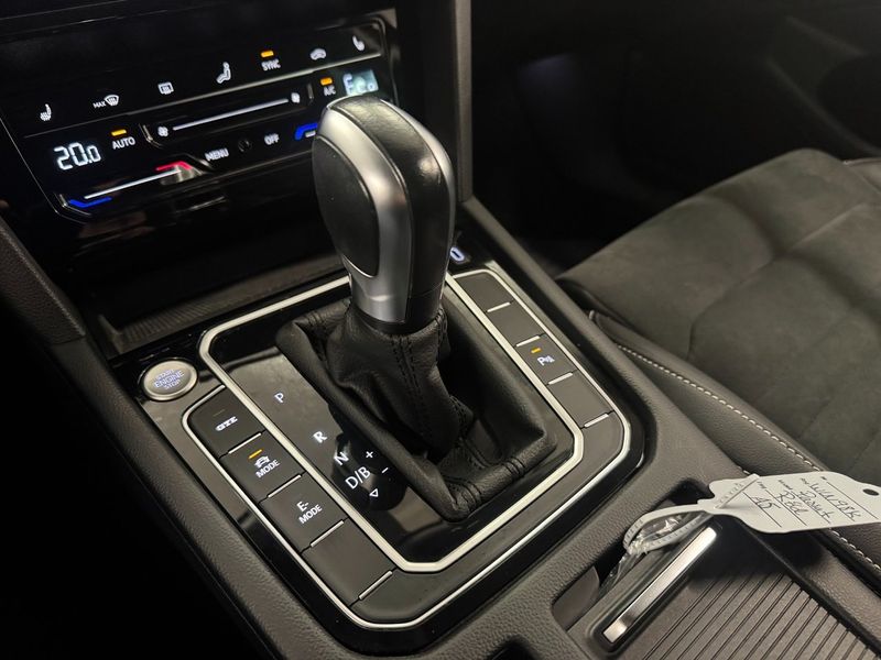 Volkswagen Passat bild 22