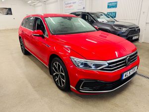 Volkswagen Passat bild 13