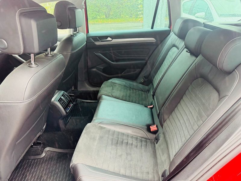 Volkswagen Passat bild 7