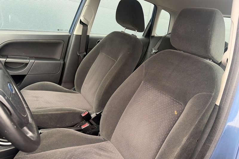 Ford Fiesta bild 12