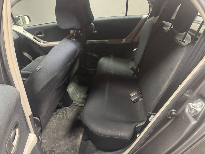 Toyota Yaris bild 9