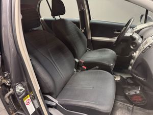 Toyota Yaris bild 5