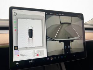 Tesla Model 3 bild 16