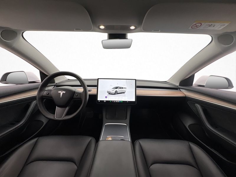 Tesla Model 3 bild 24