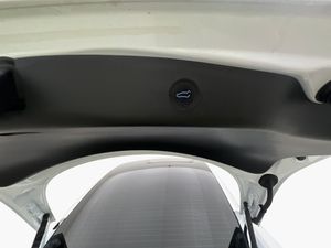 Tesla Model 3 bild 28