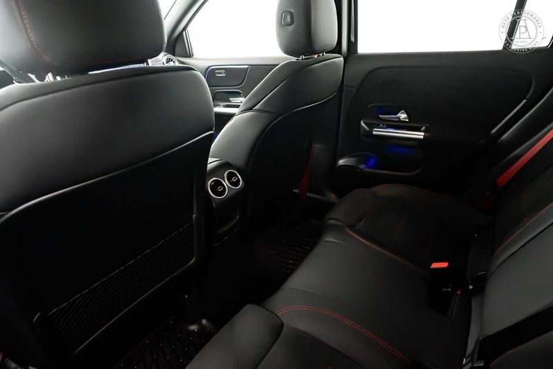 Mercedes GLA35 AMG bild 7