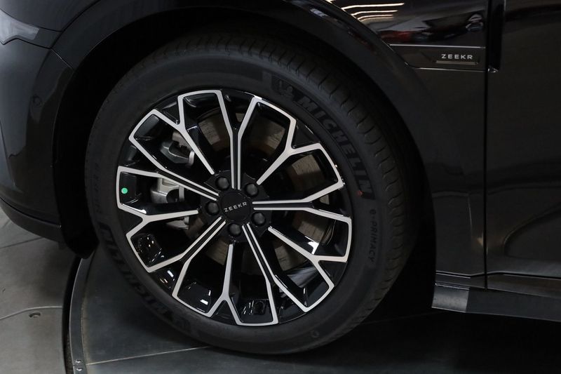 Zeekr 7GT bild 30