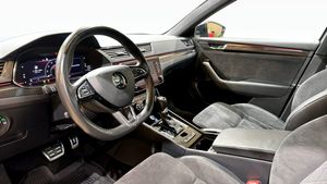 Skoda Superb bild 7