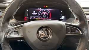 Skoda Superb bild 20