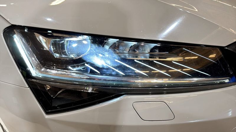 Skoda Superb bild 17