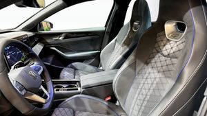 Volkswagen Passat bild 8