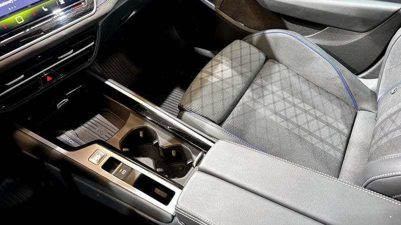 Volkswagen Passat bild 19