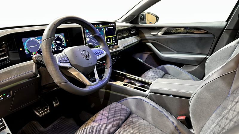 Volkswagen Passat bild 7