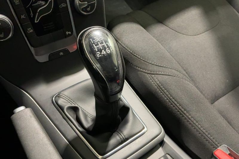 Volvo V40 bild 24