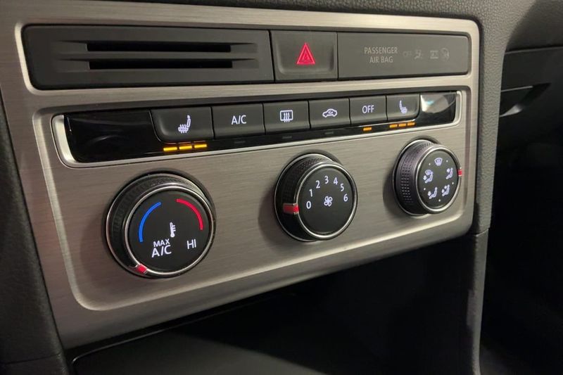 Volkswagen Golf Sportsvan bild 24