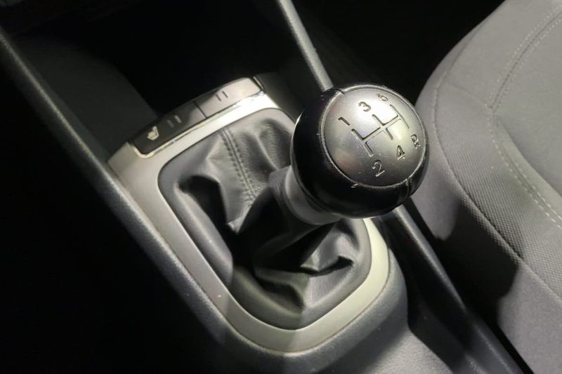 Kia Rio bild 25