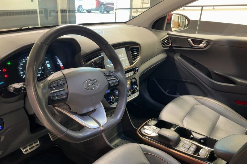 Hyundai IONIQ bild 12