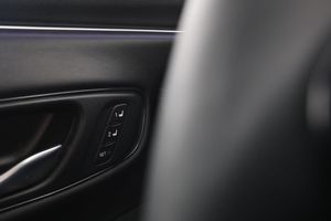 Honda ZR-V bild 38