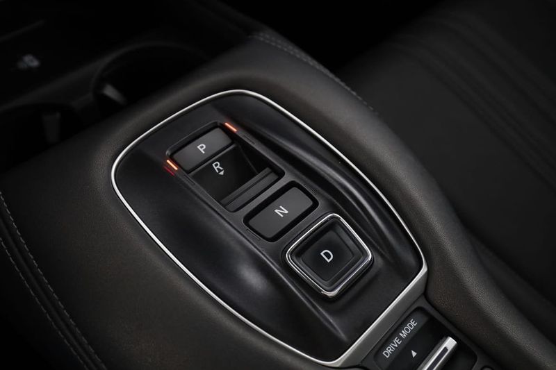 Honda ZR-V bild 30
