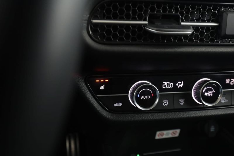 Honda ZR-V bild 27
