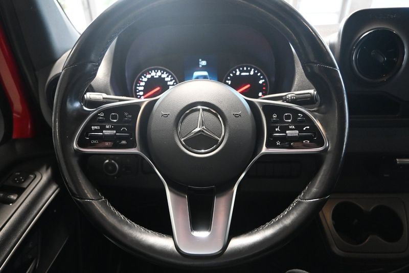 Mercedes Sprinter bild 15