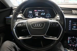 Audi Q8 e-tron bild 23