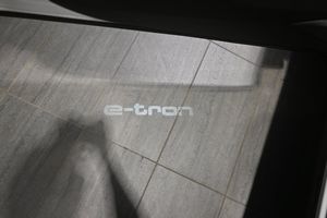 Audi Q8 e-tron bild 21