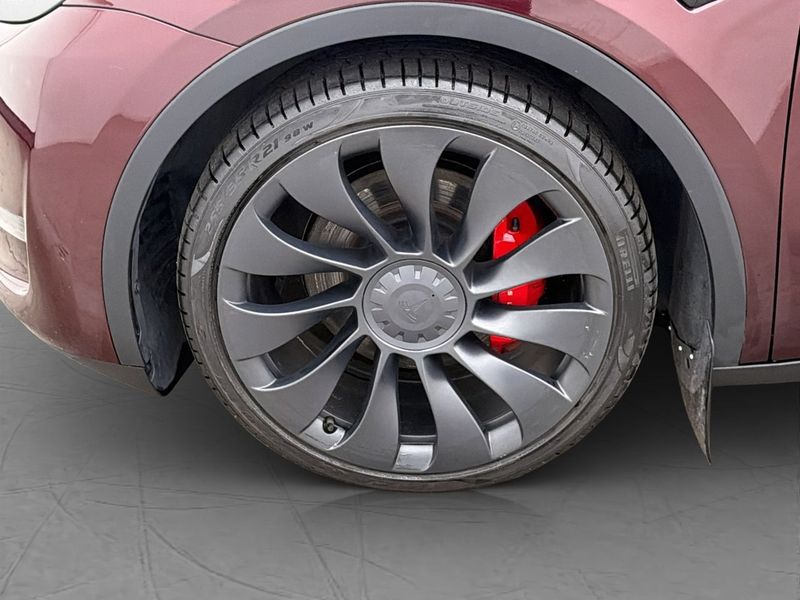 Tesla Model Y bild 32