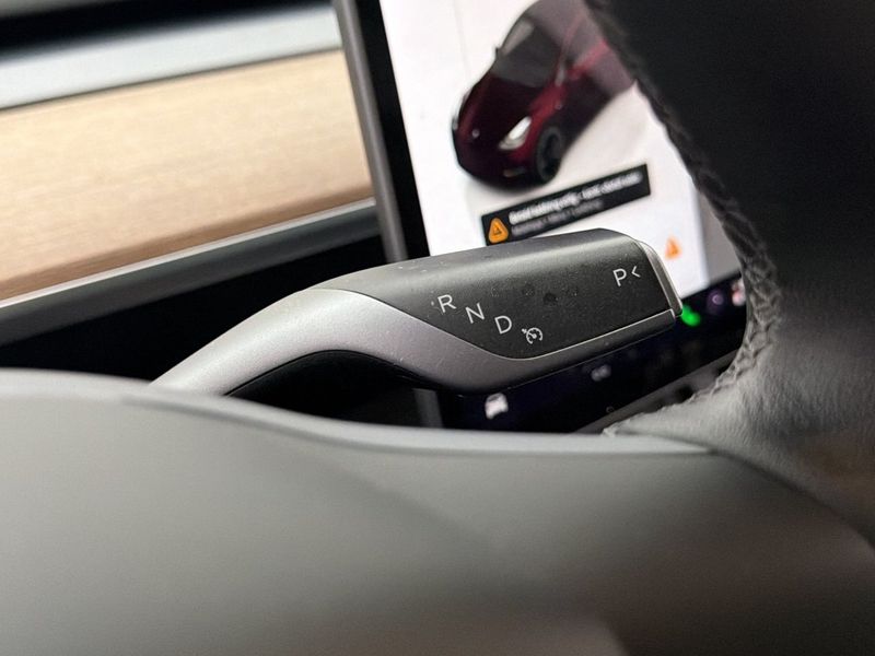 Tesla Model Y bild 20