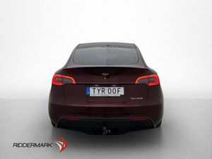Tesla Model Y bild 8