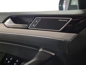 Volkswagen Passat bild 16
