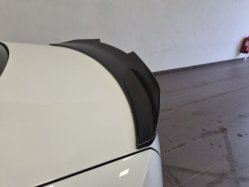 BMW 320 bild 13