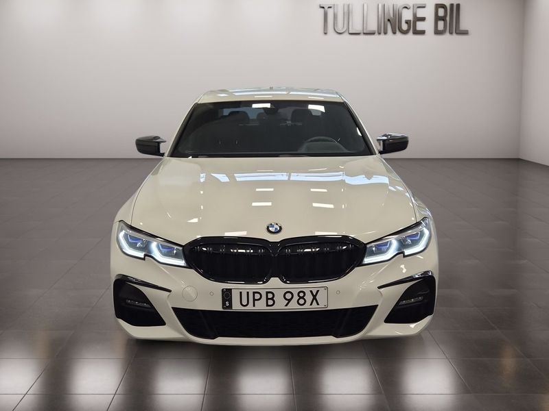 BMW 320 bild 8